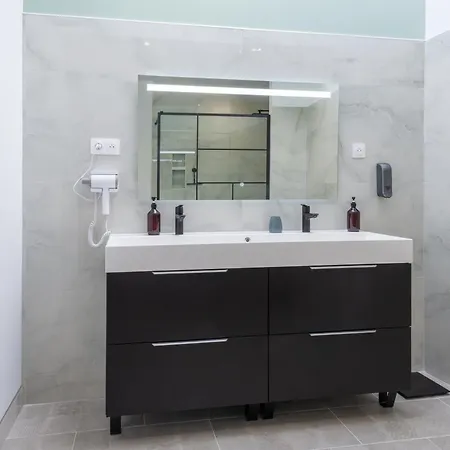 La Terrasse - Wifi - Parking - Clim Laval (Mayenne)