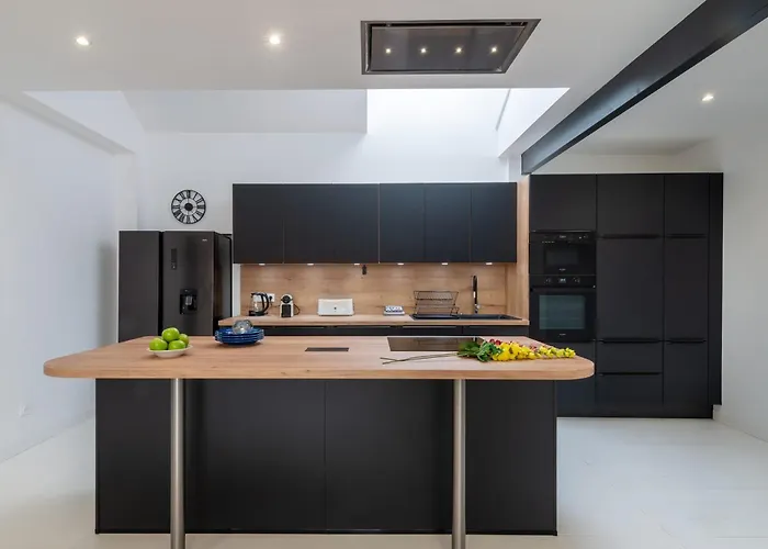 La Terrasse - Wifi - Parking - Gare Vakantiehuis Laval (Mayenne)